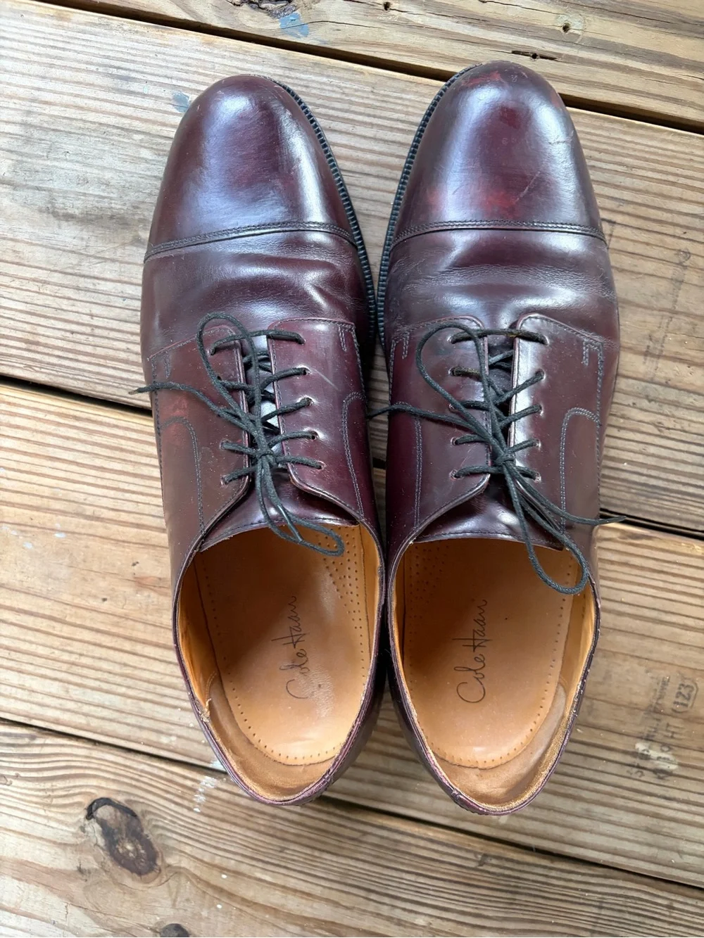 Cole Haan Men’s 13D Burgundy Oxblood Leather Cap Toe Derby Dress Shoes